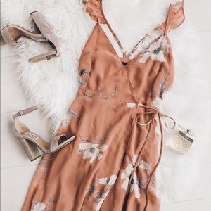 NWT Lulus Wrap Dress